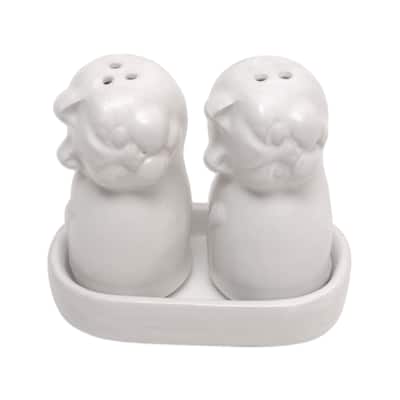 Novica Handmade Bright Felines Ceramic Salt And Pepper Set