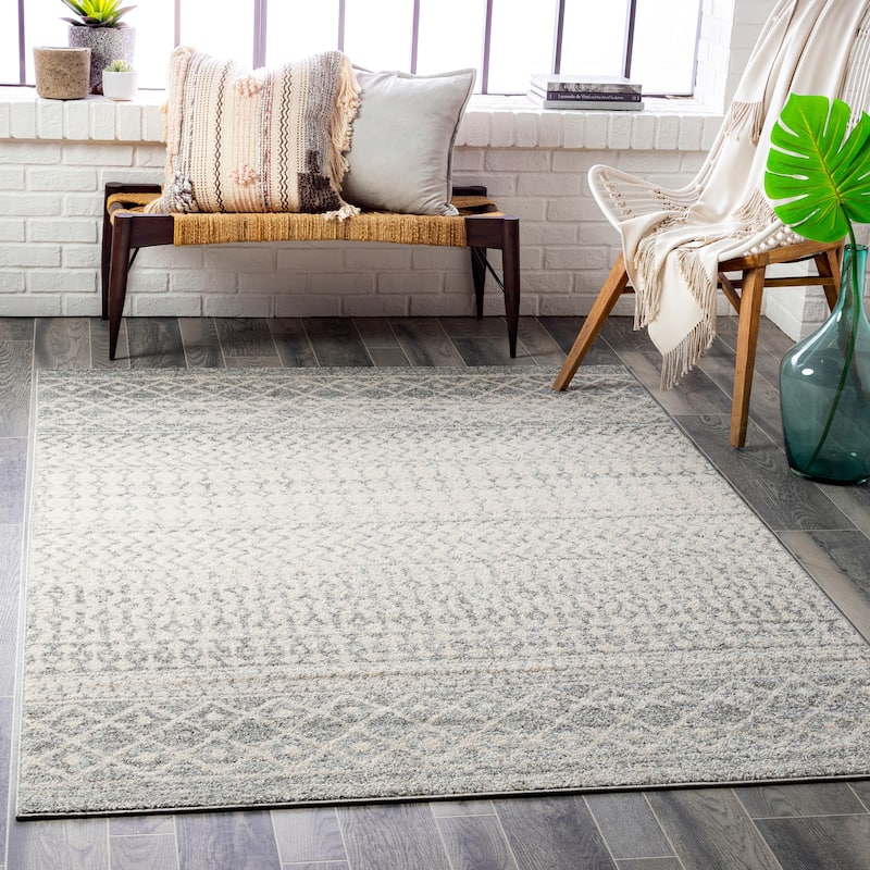 Livabliss Edie Bohemian Geometric Area Rug - 3'11" x 5'7" - Grey - Rectangle