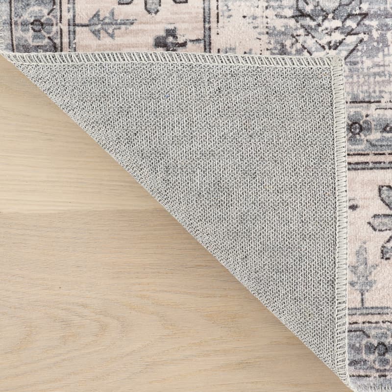 Nuloom Vinka SplashGuard Machine Washable Area Rug