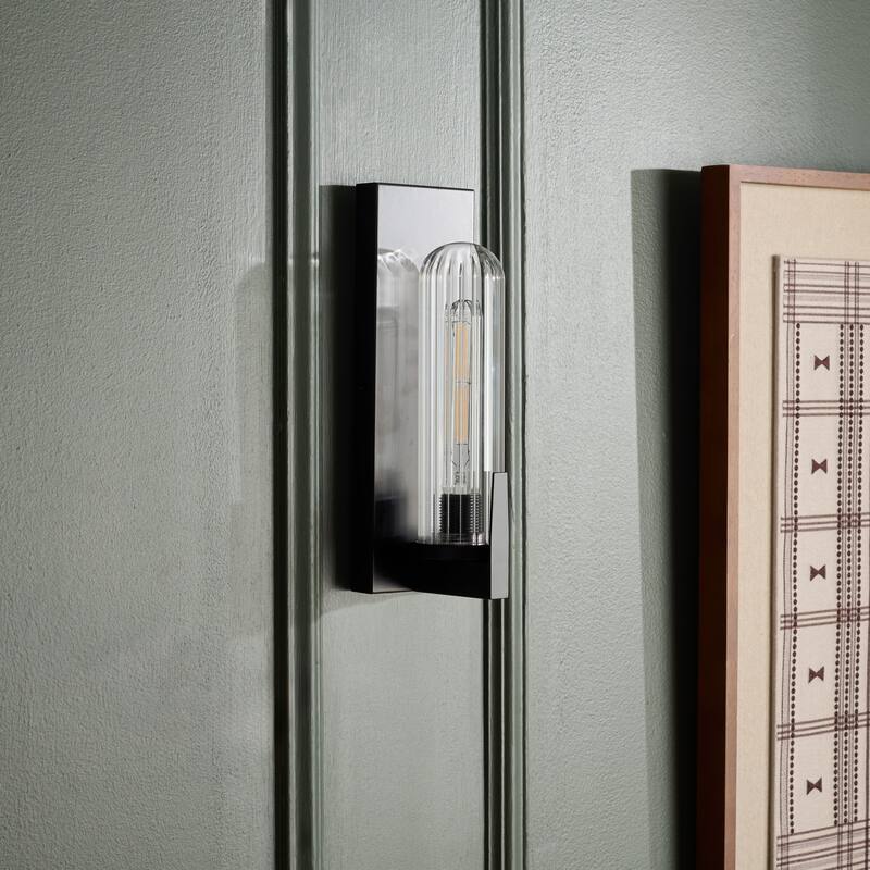 SAFAVIEH Couture Nicola, 5-inch, Metal/Glass Wall Sconce (Set of 2) - 4"W x 5"D x 13"H