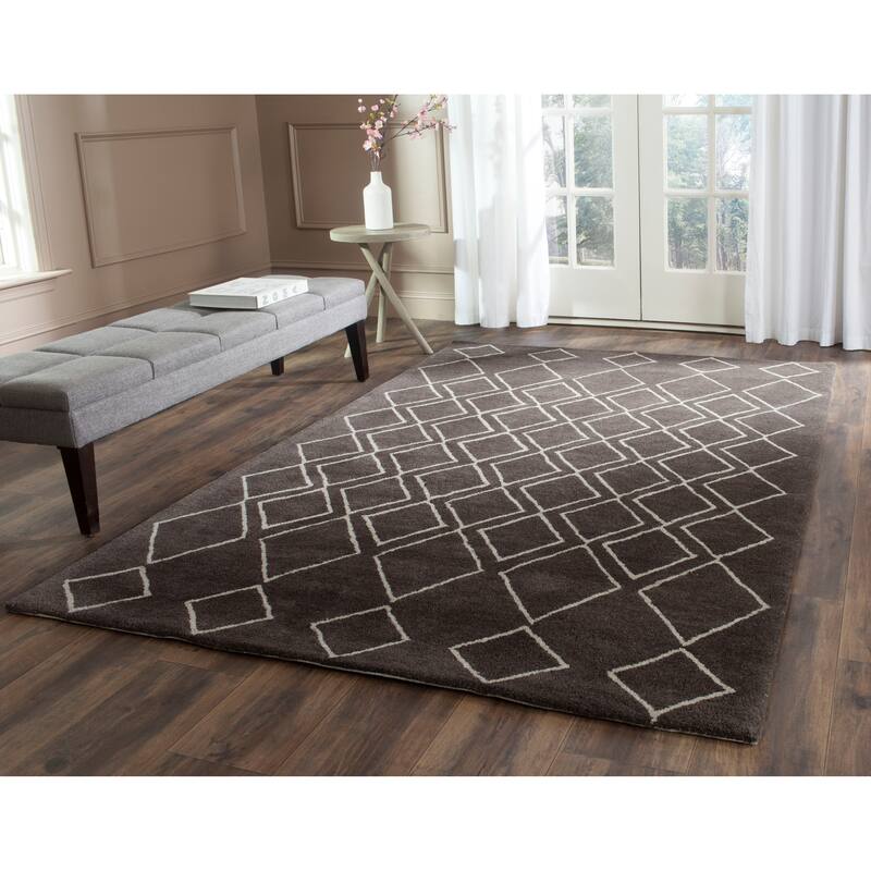 SAFAVIEH Handmade Soho Kaila Moroccan N.Z. Wool/ Viscose Rug - 3'6" x 5'6" - Ivory/Dark Grey