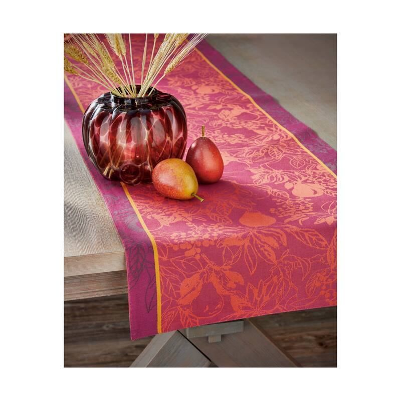 Pear Jacquard Runner