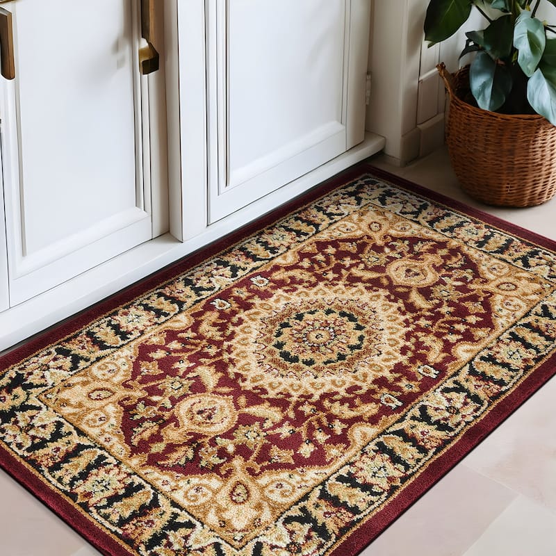 World Rug Gallery Traditional Oriental Medallion Area Rug - 2' 7" x 4' - Burgundy