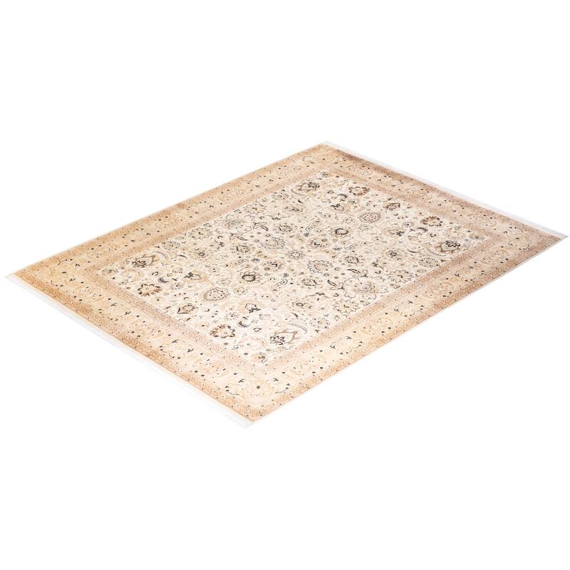 Overton Handknotted Wool Traditional Oriental Ivory Area Rug - 8' x 10'