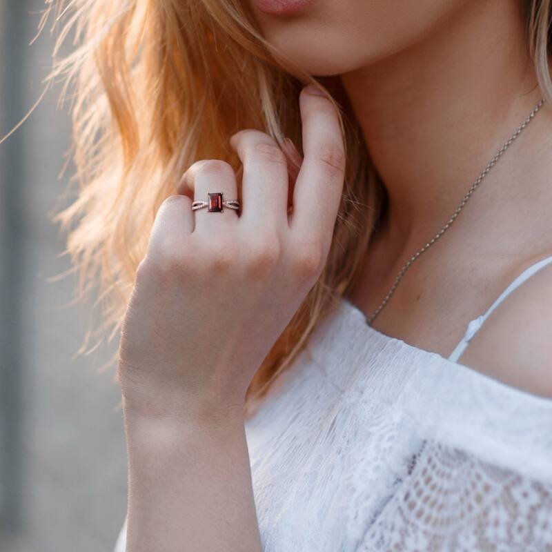 Miadora Octagon-cut Garnet and 1/5ct TDW Diamond Split Shank Cocktail Ring in 14k Rose Gold