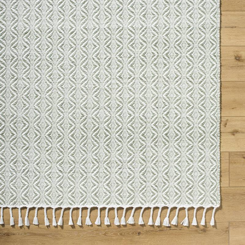 Livabliss Peony Cottage Medallion Area Rug