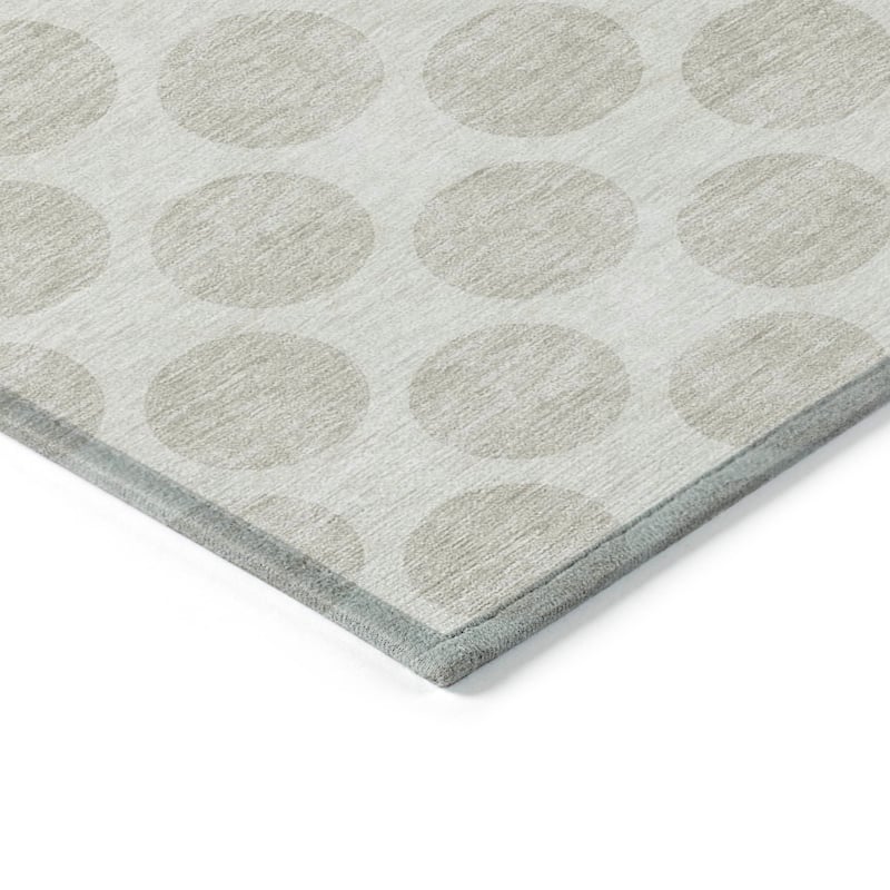Machine Washable Indoor/ Outdoor Polka Dots Chantille Rug