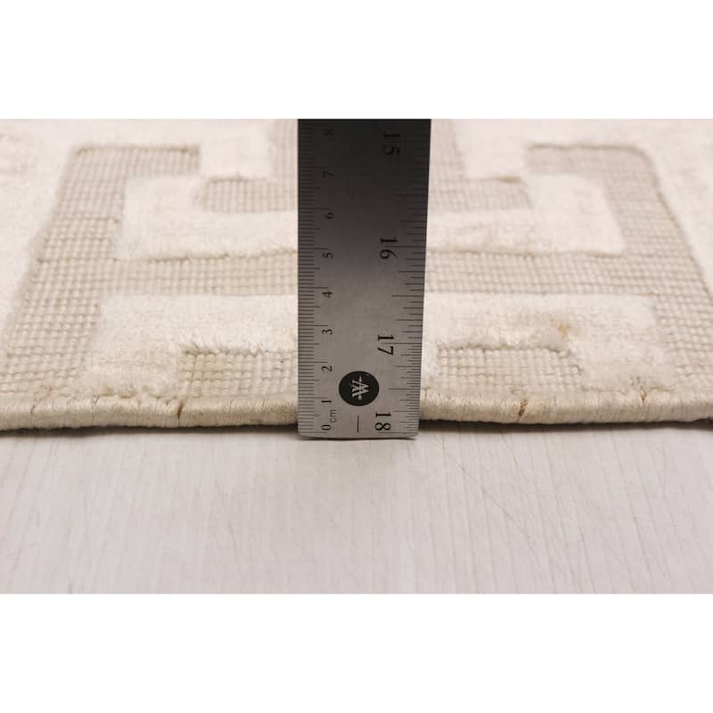 ECARPETGALLERY Hand Loomed Kashkuli Gabbeh White Viscose Rug - 5'6 x 7'10