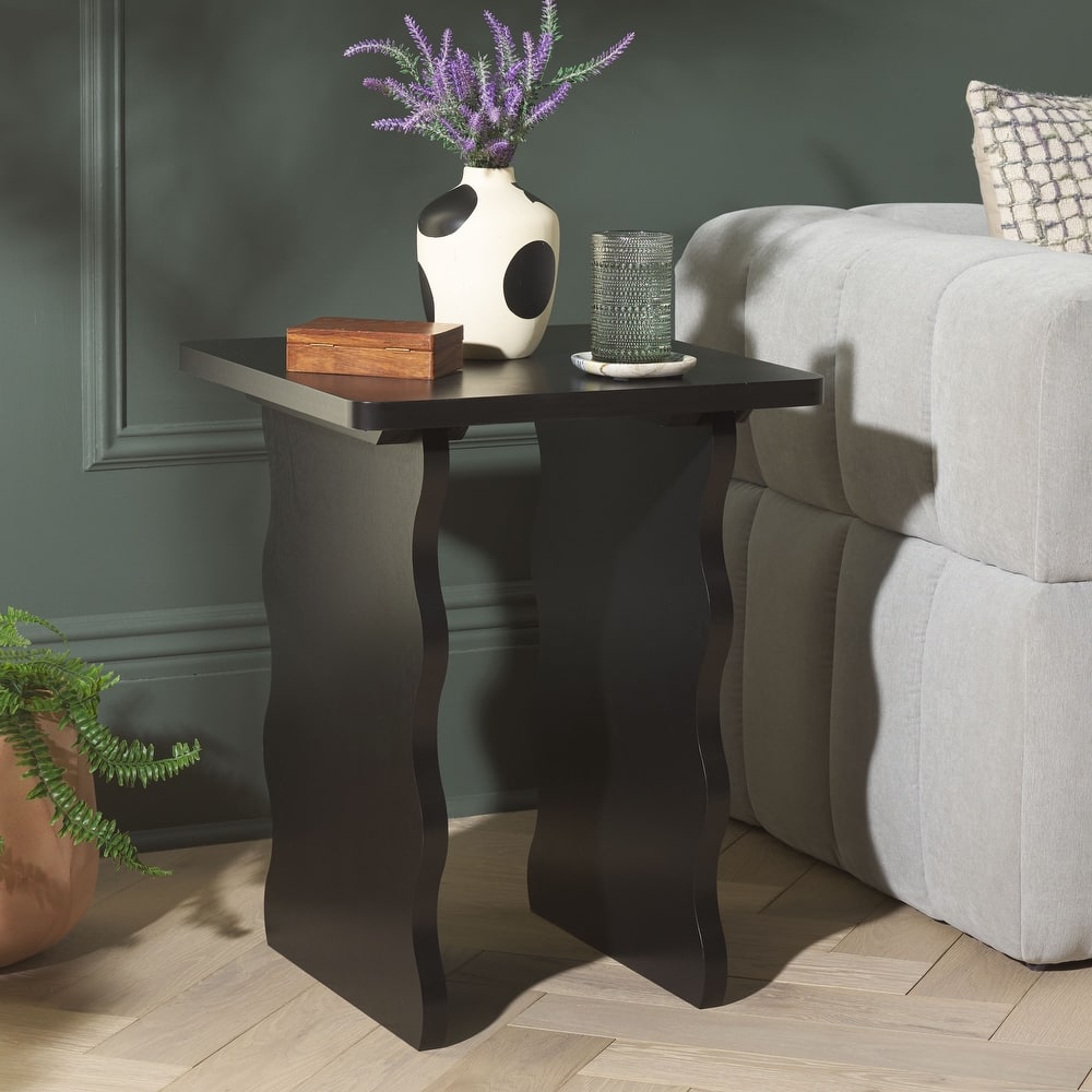 SAFAVIEH Preslyn Accent Table - 19"W x 19"D x 24"H