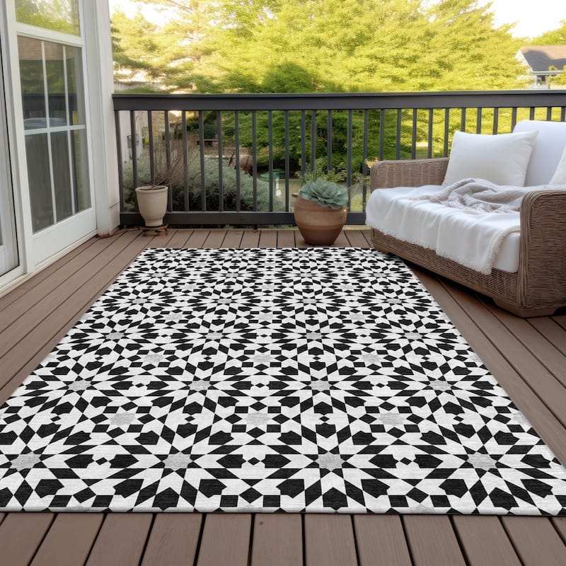 Machine Washable Indoor/ Outdoor Chantille Boho Morrocan Rug - Black - 9' x 12'