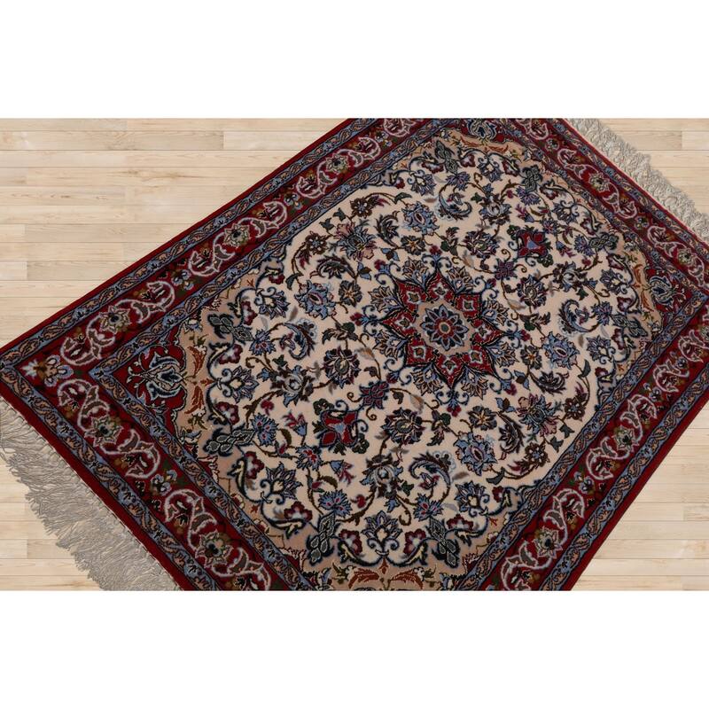 2'4''x3'4'' Hand Knotted Wool Ivory Isfahan Traditional 500 KPSI Rug - 2' 4'' x 3' 4''