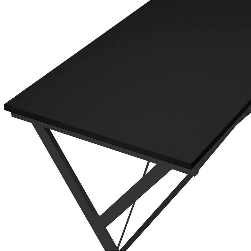 Versatile Computer Desk with Space-Saving L-Shape and Sturdy Construction