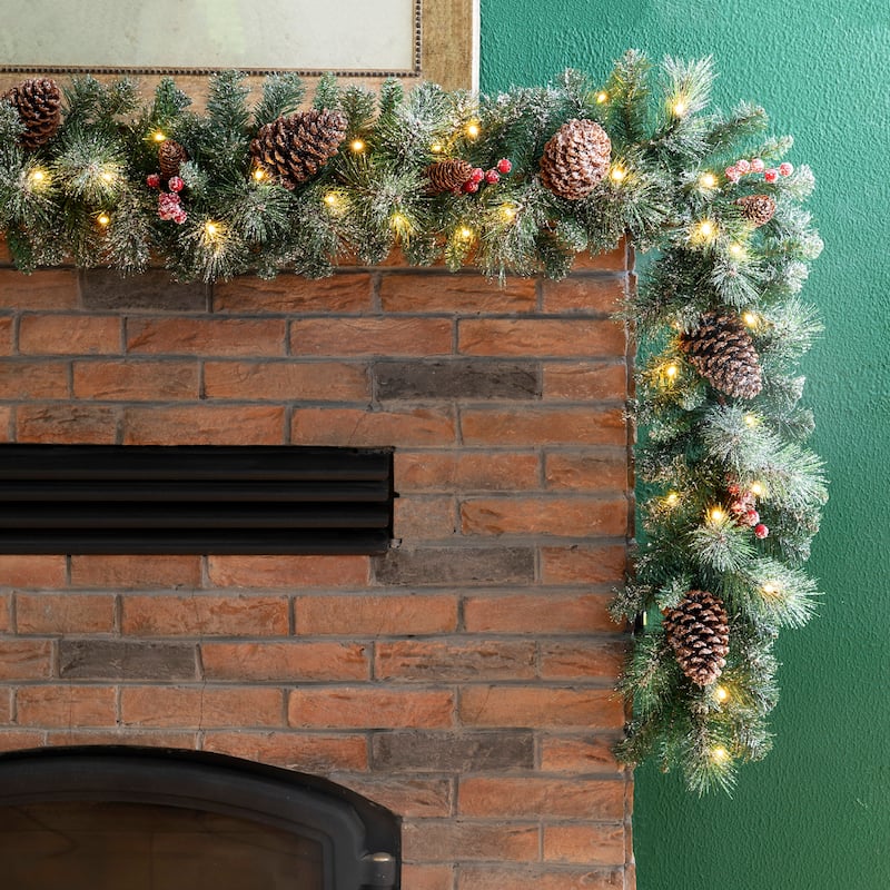 Glitzhome 9'L Pre-Lit Christmas Garland with Warm White LED Light