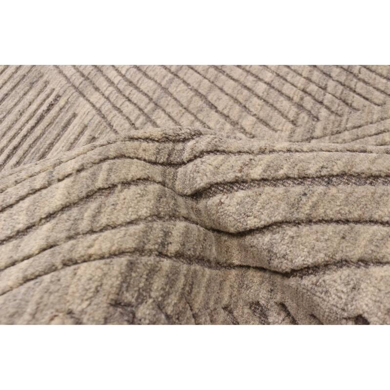 ECARPETGALLERY Hand-knotted Tangier Taupe Wool Rug - 5'0 x 8'0