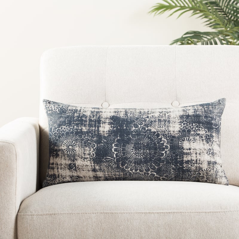 The Curated Nomad Otis Damask Indigo/ Grey Throw Pillow