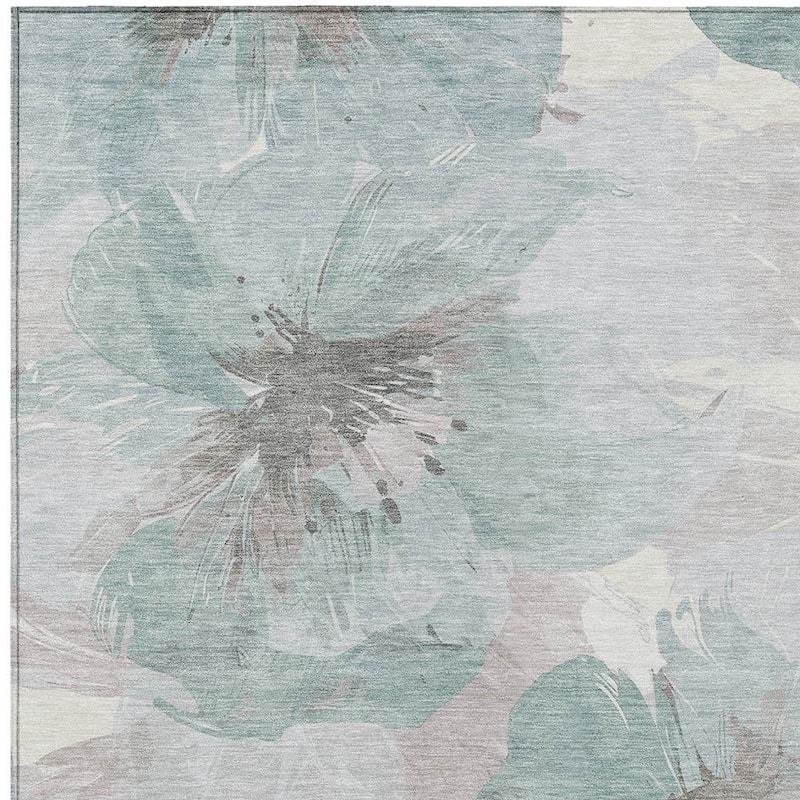 HomeRoots Floral Transitional Rectangle Outdoor Rug