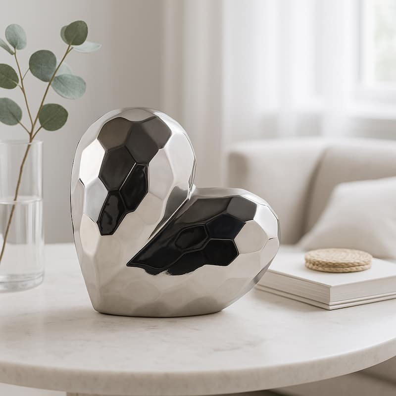 Modern Geometric Heart Sculpture - Ceramic Decorative Object