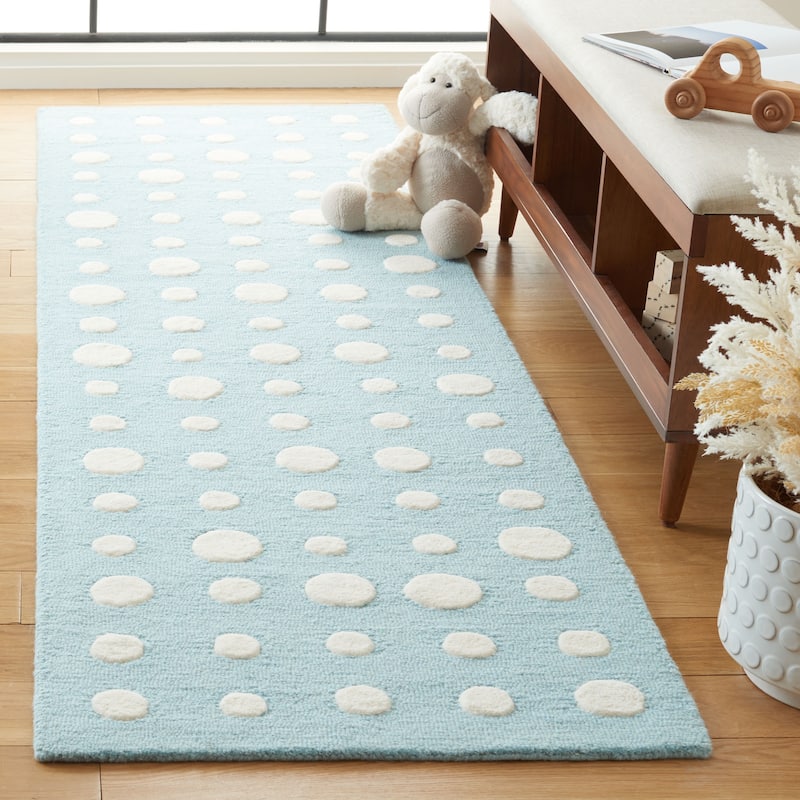 SAFAVIEH Handmade Kids Nessie Dots Wool Rug