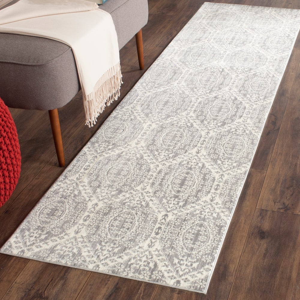 SAFAVIEH Valencia Frasina Distressed Boho Area Rug