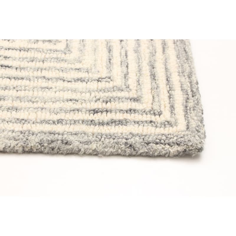ECARPETGALLERY Hand Tufted Timeless Cream Wool Rug - 5'0 x 7'11