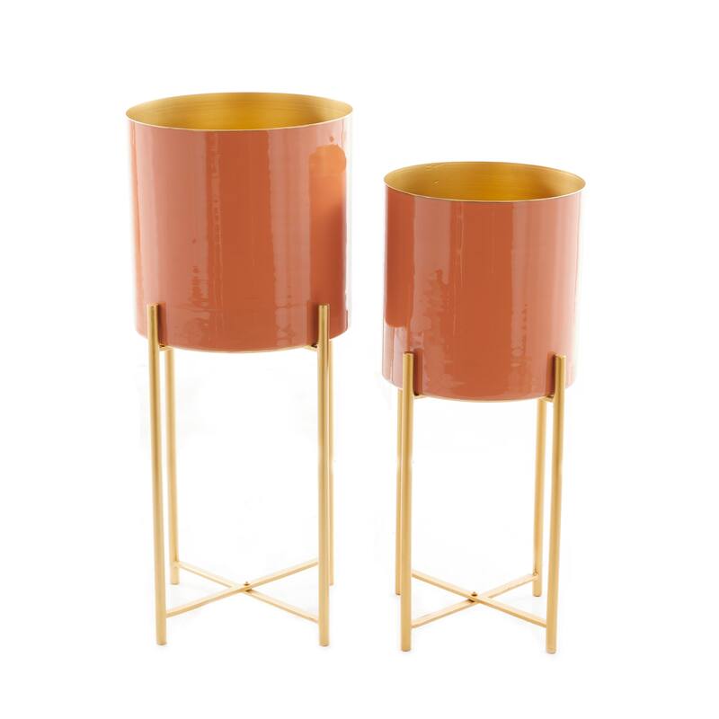 CosmoLiving by Cosmopolitan Metal Contemporary Planter (Set of 2) - S/2 24", 21"H