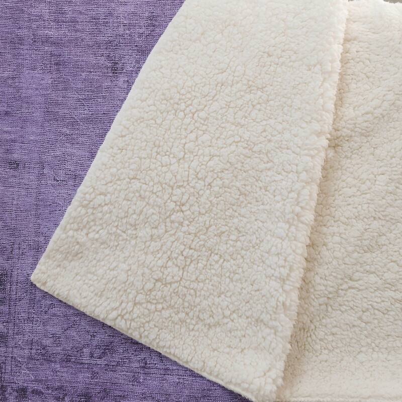 Premium Machine Washable Vintage Traditional Sherpa Throw Blanket