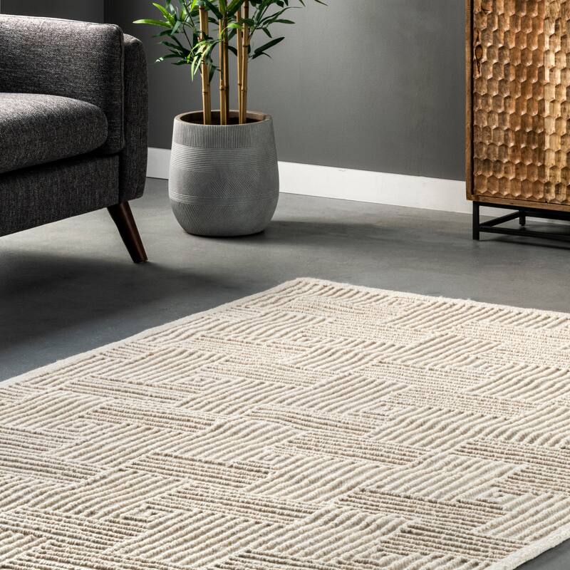 Nuloom Mallory Hand Hooked Wool Geometric High Low Textured Area Rug