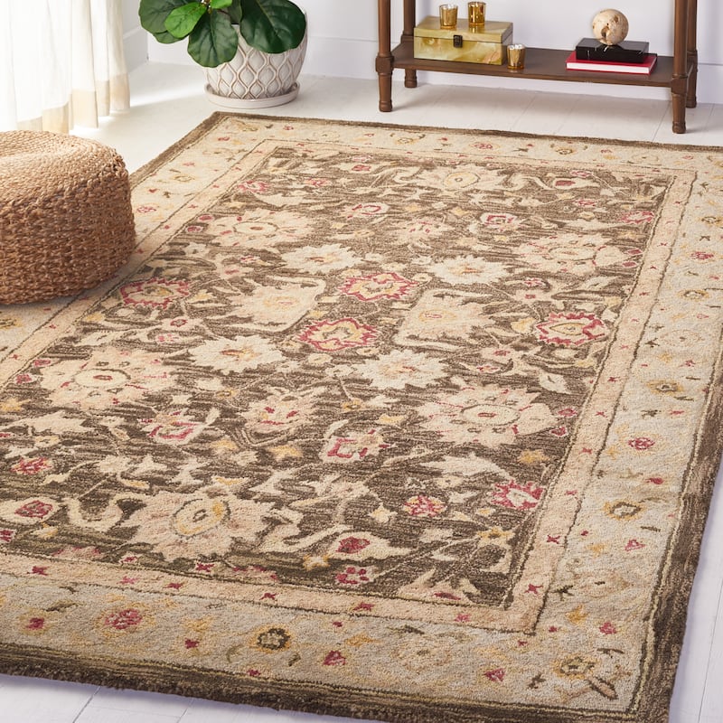 SAFAVIEH Handmade Antiquity Walentyna Traditional Oriental Wool Rug - 5' x 8' - Olive Grey/Beige