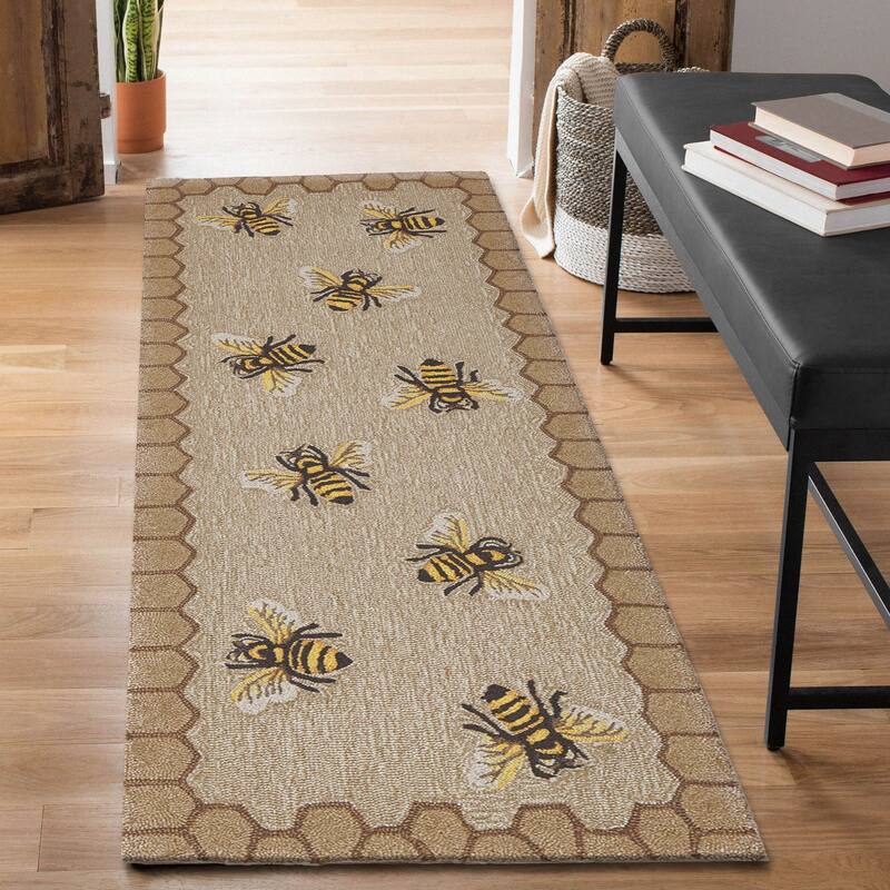 Liora Manne Frontporch Honeycomb Bee Indoor/Outdoor Rug