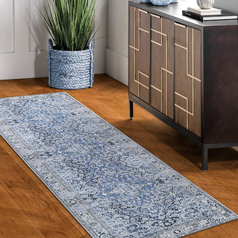 Superior Elodie Bohemian Geometric Floral Medallion Indoor Area Rug