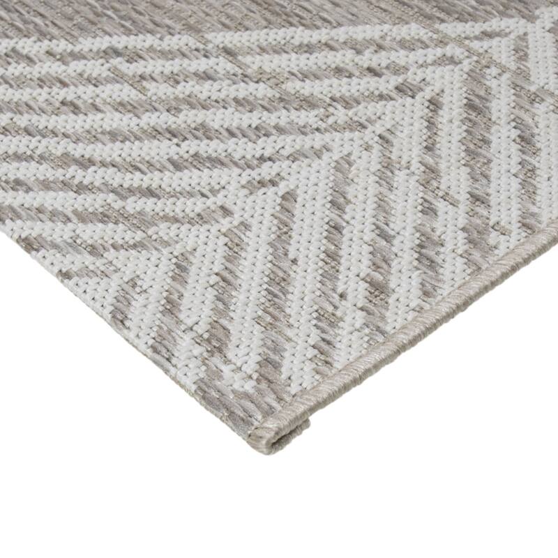 Galland Modern Diamond Indoor/Outdoor Area Rug