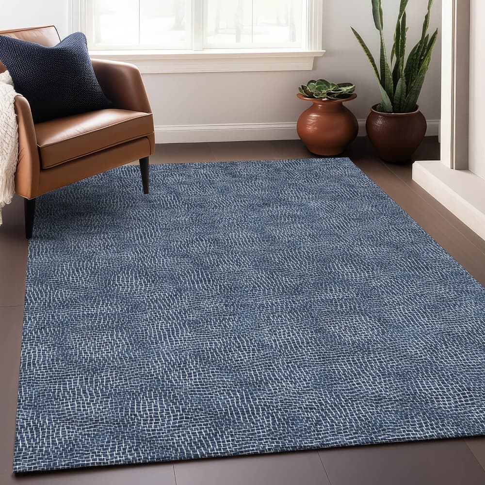 Machine Washable Indoor/ Outdoor Solid Modern Chantille Rug