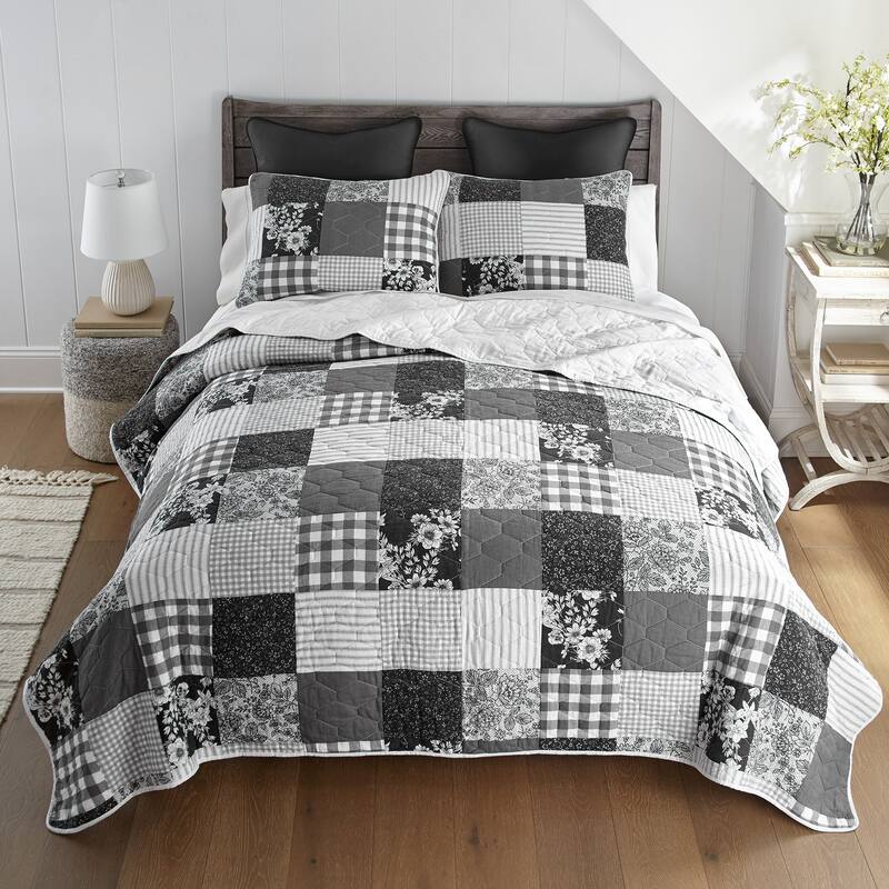 Donna Sharp Indiana Farmhouse Cotton Quilt Collection