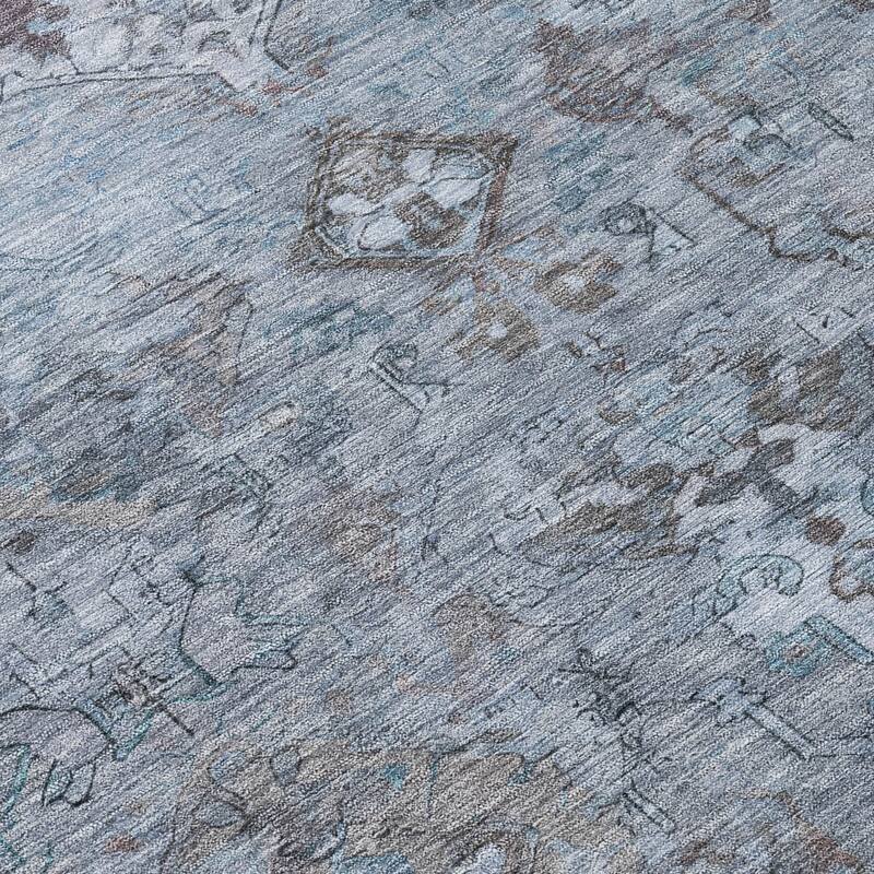 Machine Washable Indoor/ Outdoor Traditional Serenity Chantille Rug