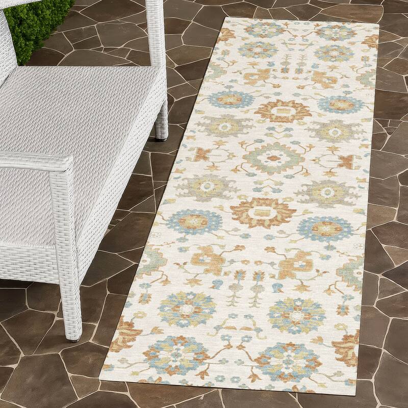 Machine Washable Indoor/ Outdoor Global Durango Chantille Rug - Ivory - 2'3" x 7'6"
