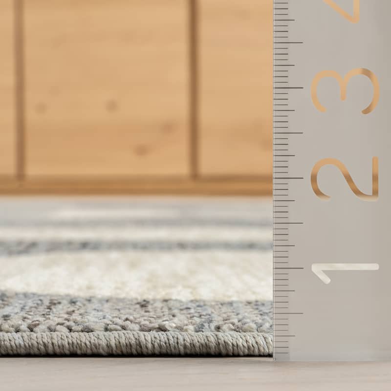 Nuloom Rhona Modern Geometric Recycled Area Rug