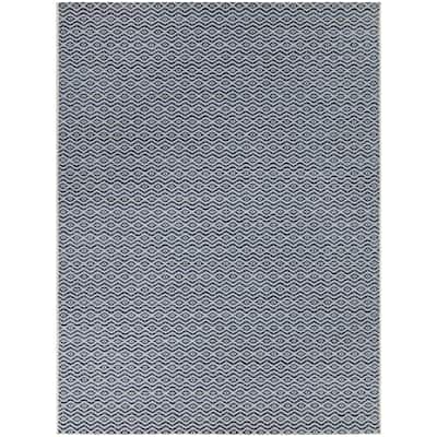 Calista Transitional Diamond Indoor/Outdoor Area Rug