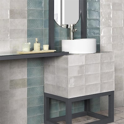 Merola Tile Camden Decor Emerald 4" x 8" Ceramic Wall Tile
