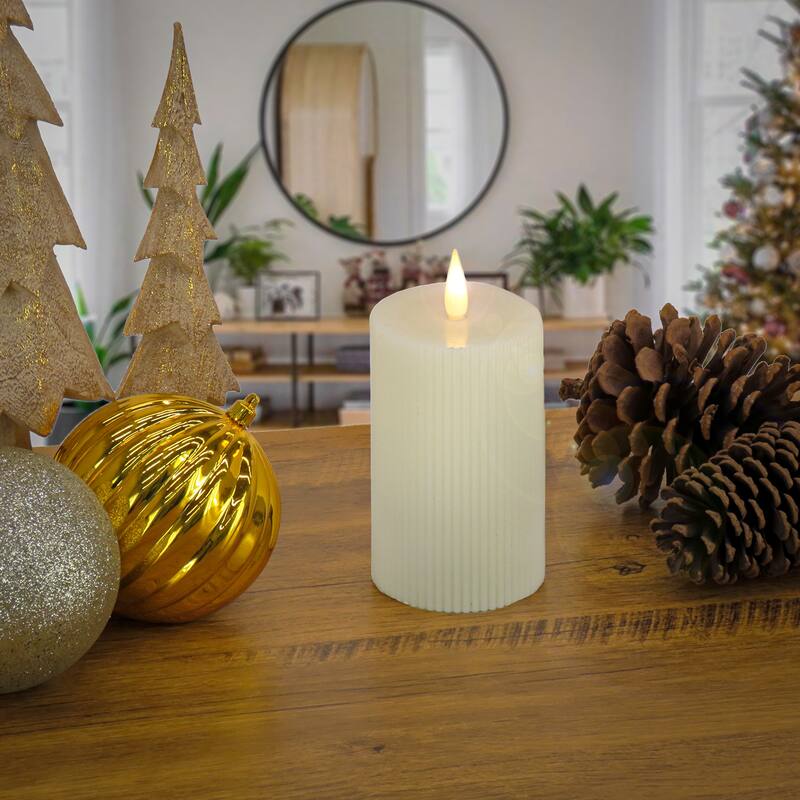 HGTV Home Collection 9 in Georgetown Real Motion Flameless Candle With Remote, Ivory, LED - 9 in