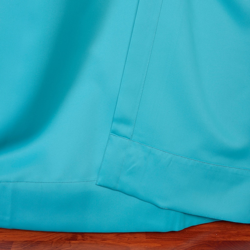 Exclusive Fabrics Extra Wide Room Darkening Grommet 84-inch Curtain (1 Panel) - 100 x 84