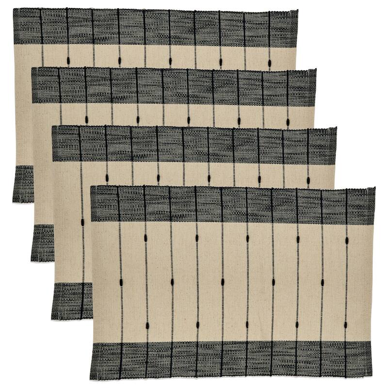 Placemats With Thin Stripe Design (Set of 4)