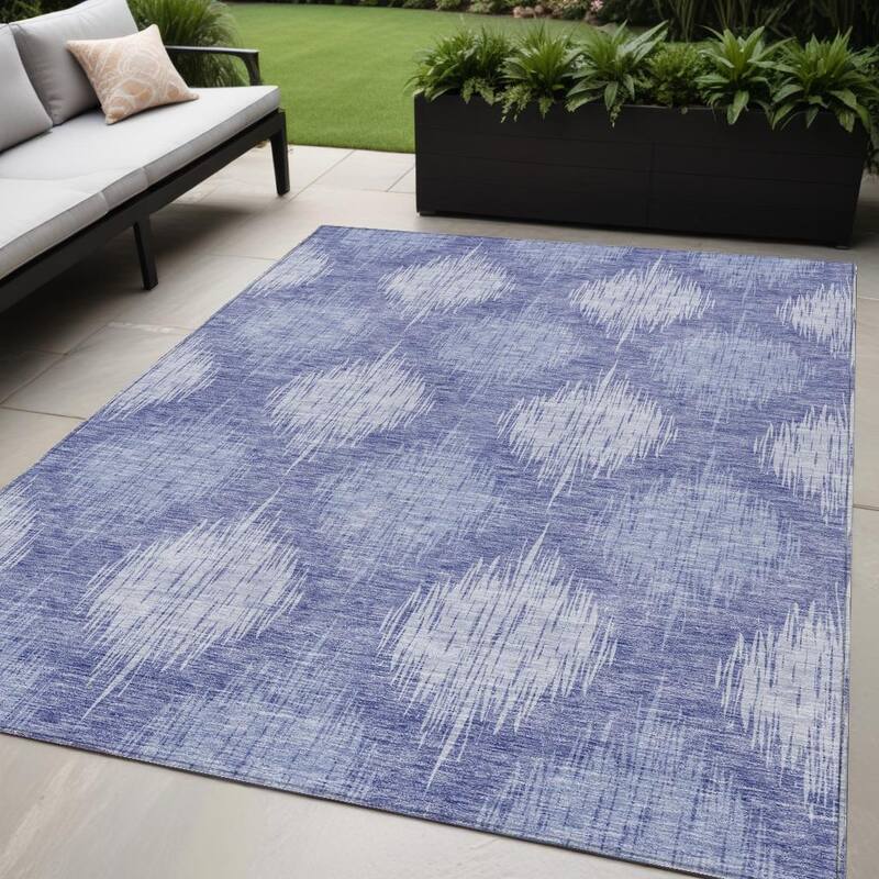 HomeRoots Ikat Transitional Rectangle Outdoor Rug - 5' X 8'