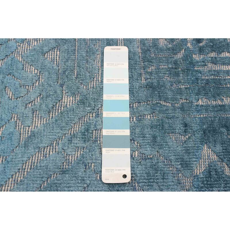 ECARPETGALLERY Hand-knotted Elysian Turquoise Viscose Rug - 5'3 x 7'9