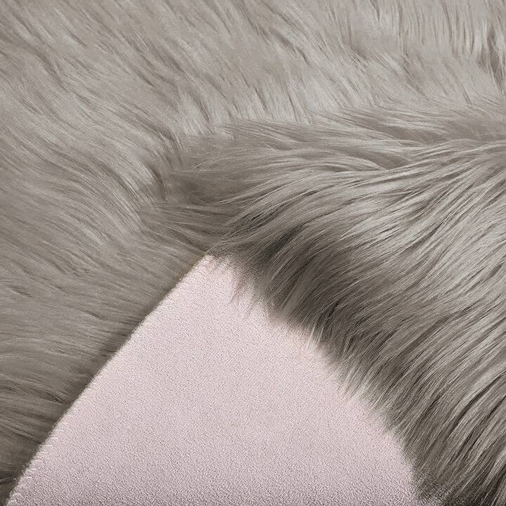 Shaggy Faux Fur Sheepskin Area Rug Super Soft Home Decor Carpet