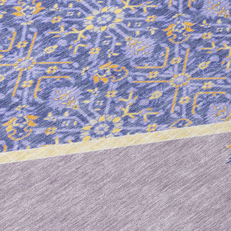 Machine Washable Indoor/ Outdoor Traditional Chantille Rug