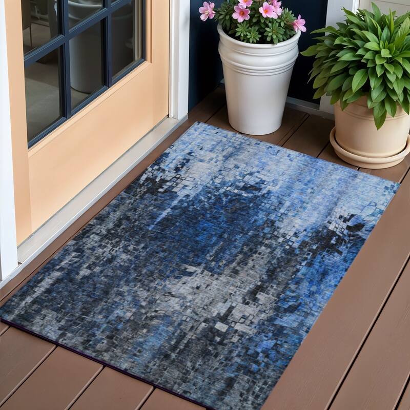 HomeRoots Abstract Transitional Rectangle Outdoor Rug - 3' x 5'