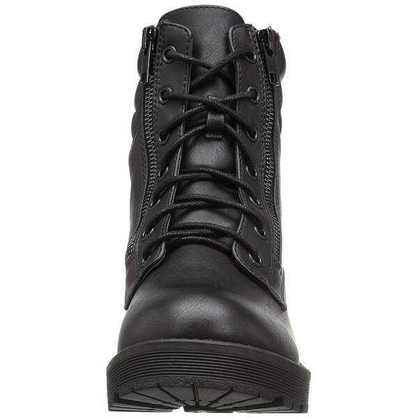 mia morrigan boot