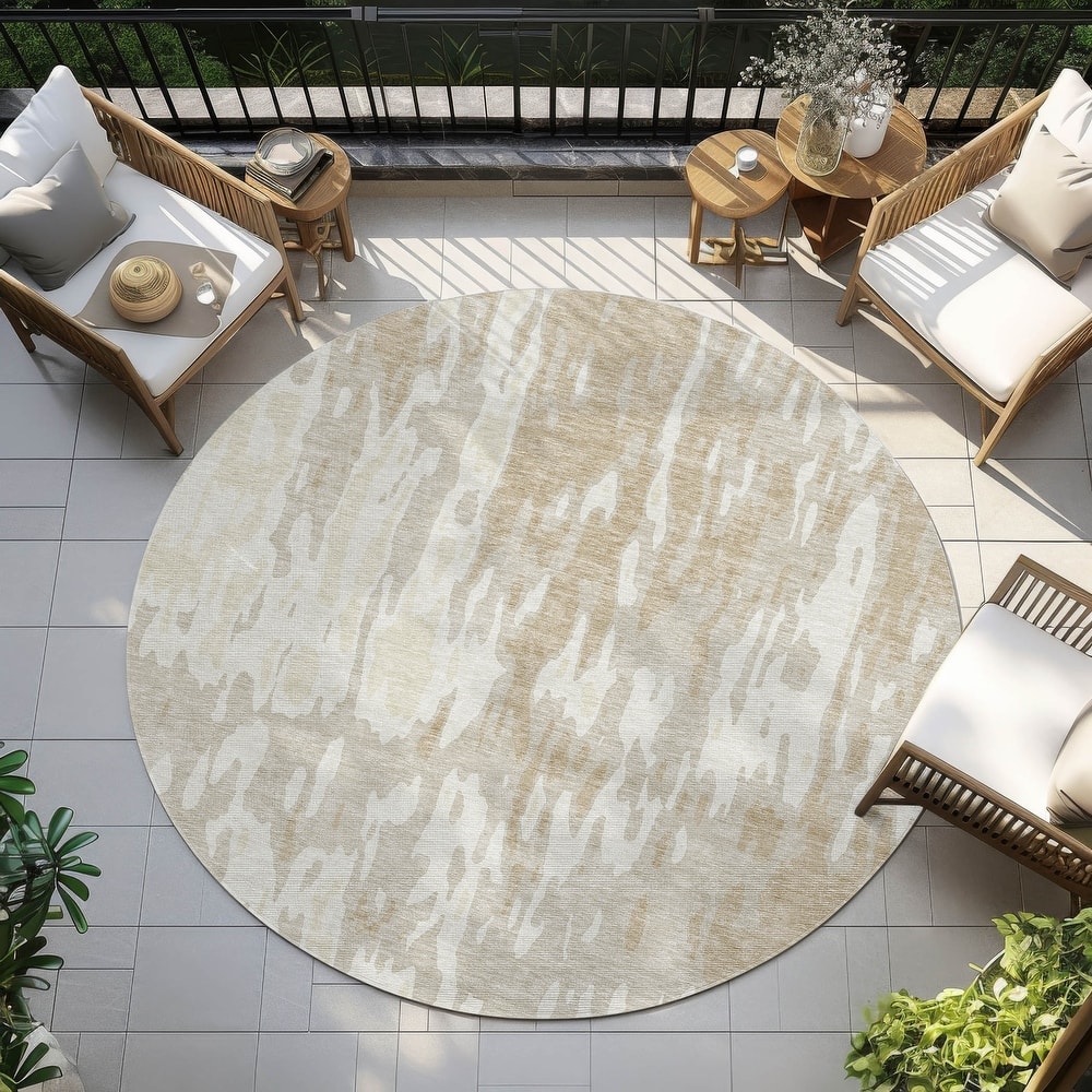 Machine Washable Indoor/ Outdoor Abstract Contemporary Chantille Rug