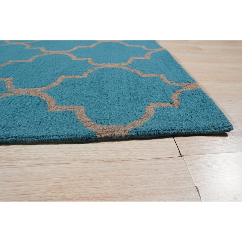 Light Blue Traditional Trellis Geometric Moroccan Area Rug - 5' x 7'