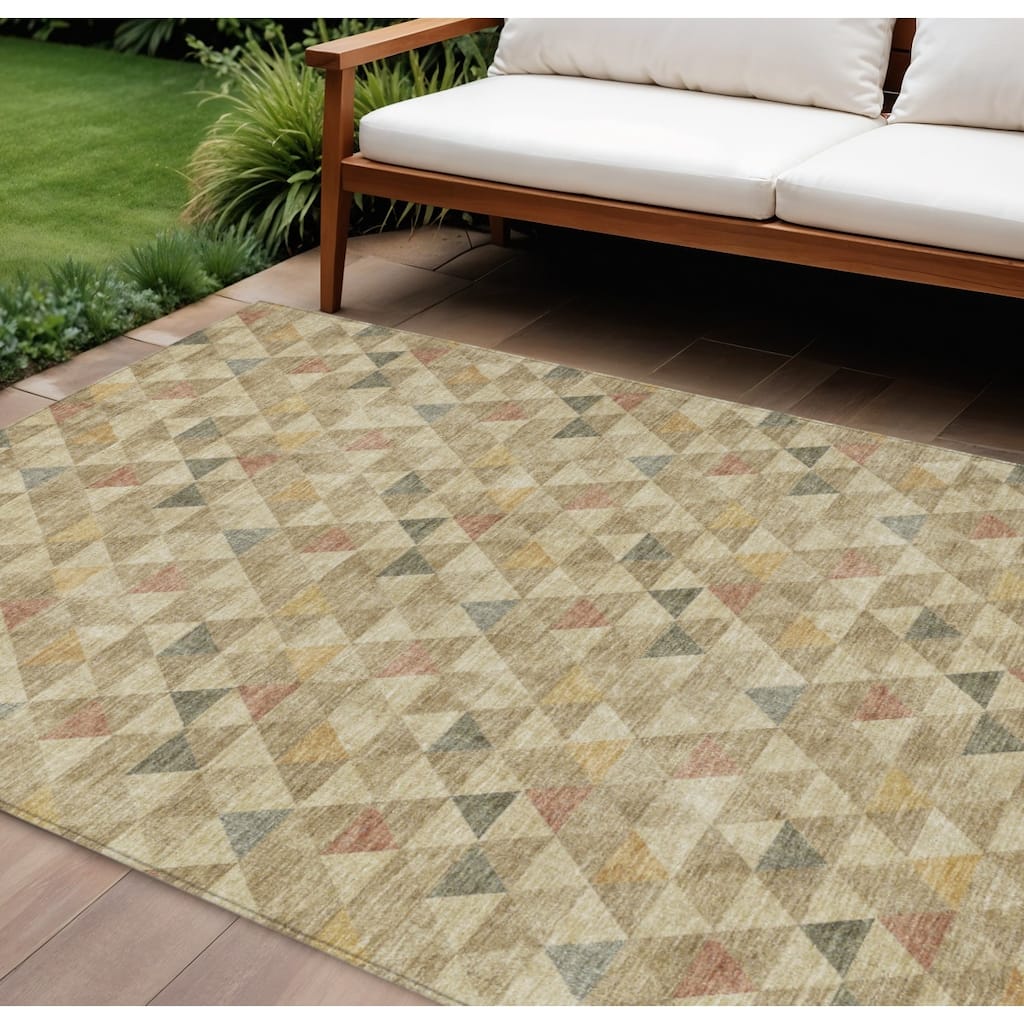 HomeRoots Geometric Transitional Rectangle Outdoor Rug
